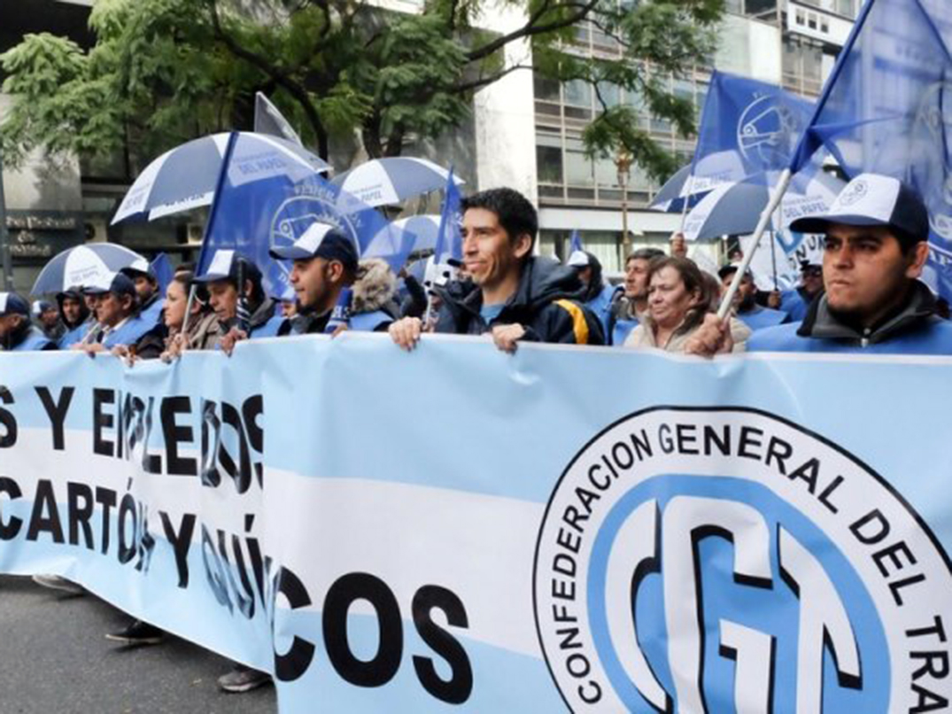 La CGT convocó a un paro nacional el 24 de enero contra la ley ómnibus ...